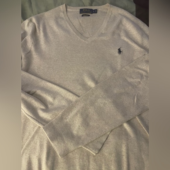 Men’s Polo Ralph Lauren V-Neck Sweater - Picture 3 of 4